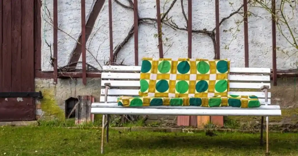 garden bench